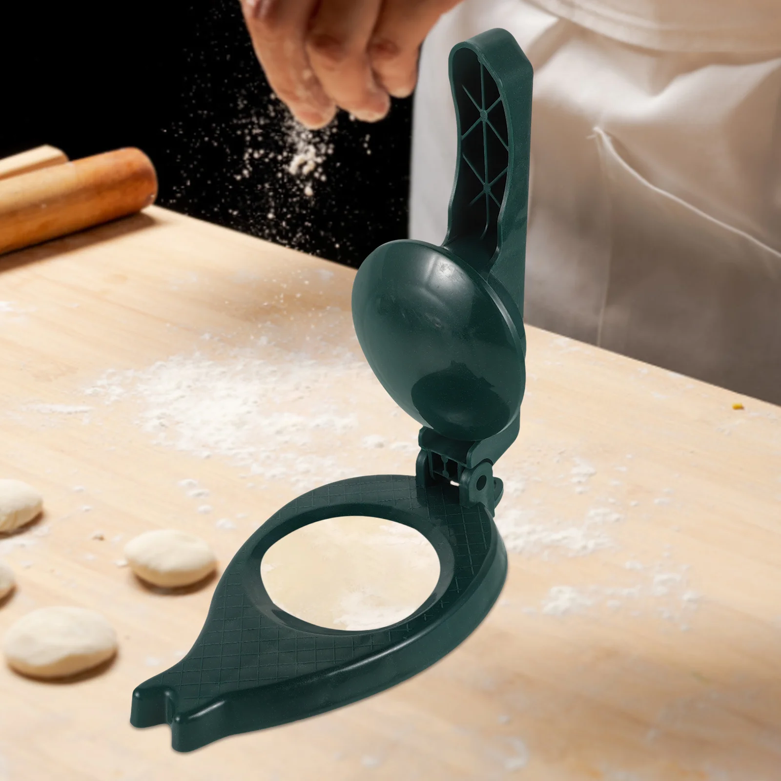 

Dumpling Wrapper Press Mold Kitchen Manual Dough Pressing Tool Plastic Skin Maker Gadget Homemade Wrappers Efficient Practical
