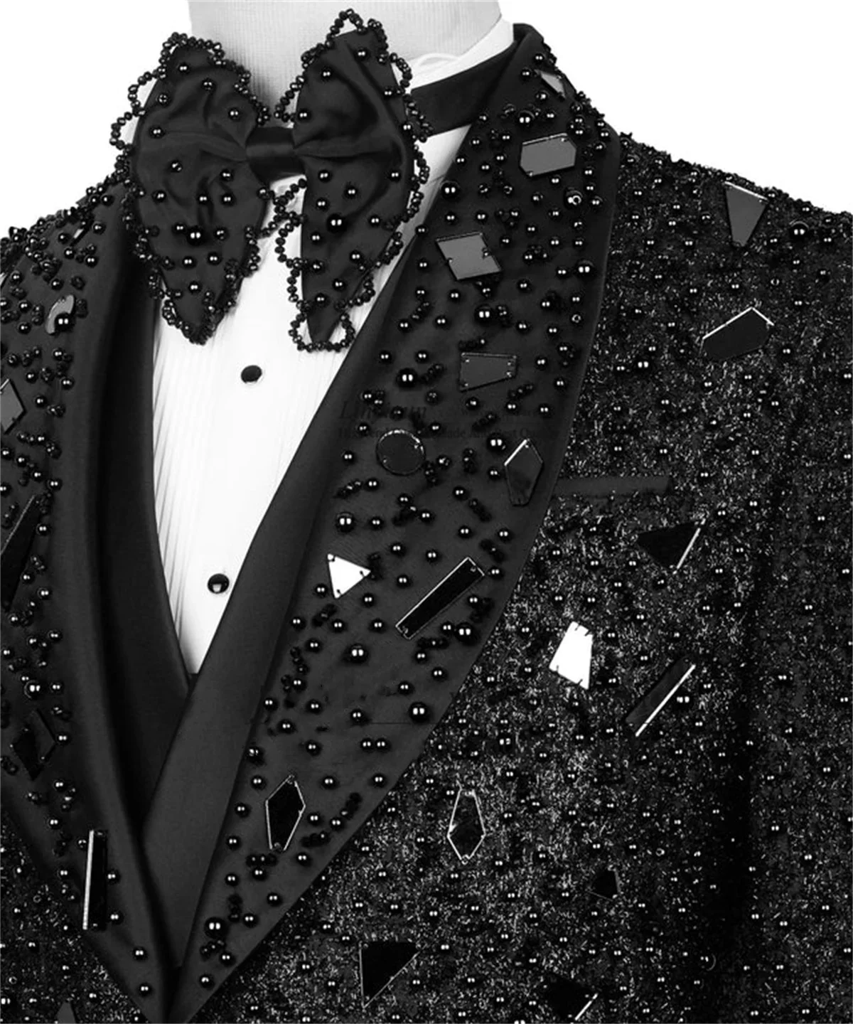 Luxurious Beaded Men Wedding Suits Shawl Lapel Tuxedo Groom Wear 3 Pcs Jacket Pants Vest Business Evening Party Customized