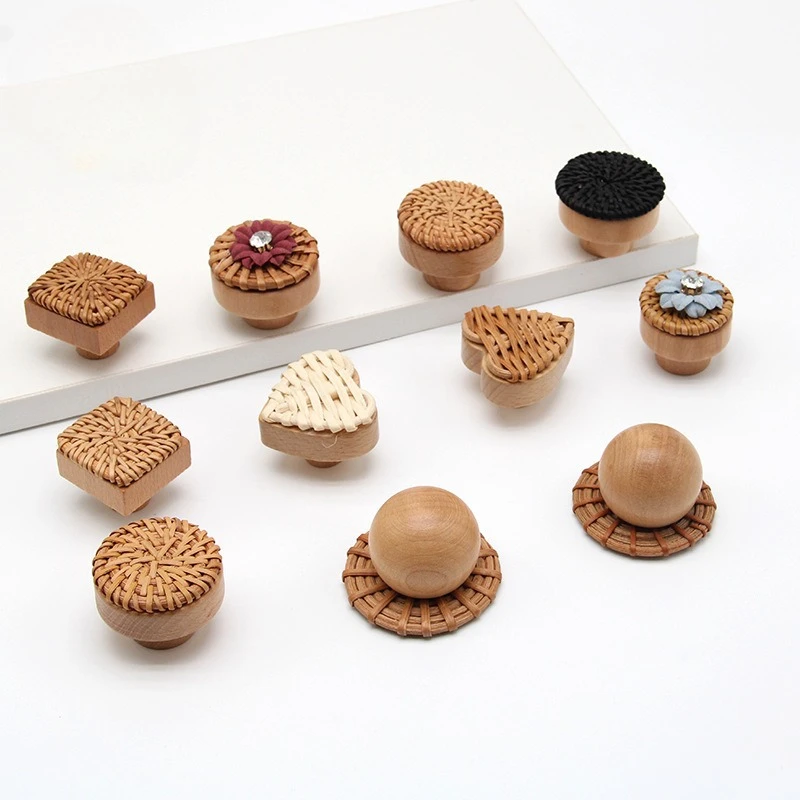 Drawer single-hole wooden pull handle wooden rattan cabinet handle wooden screw button made of oak wood material