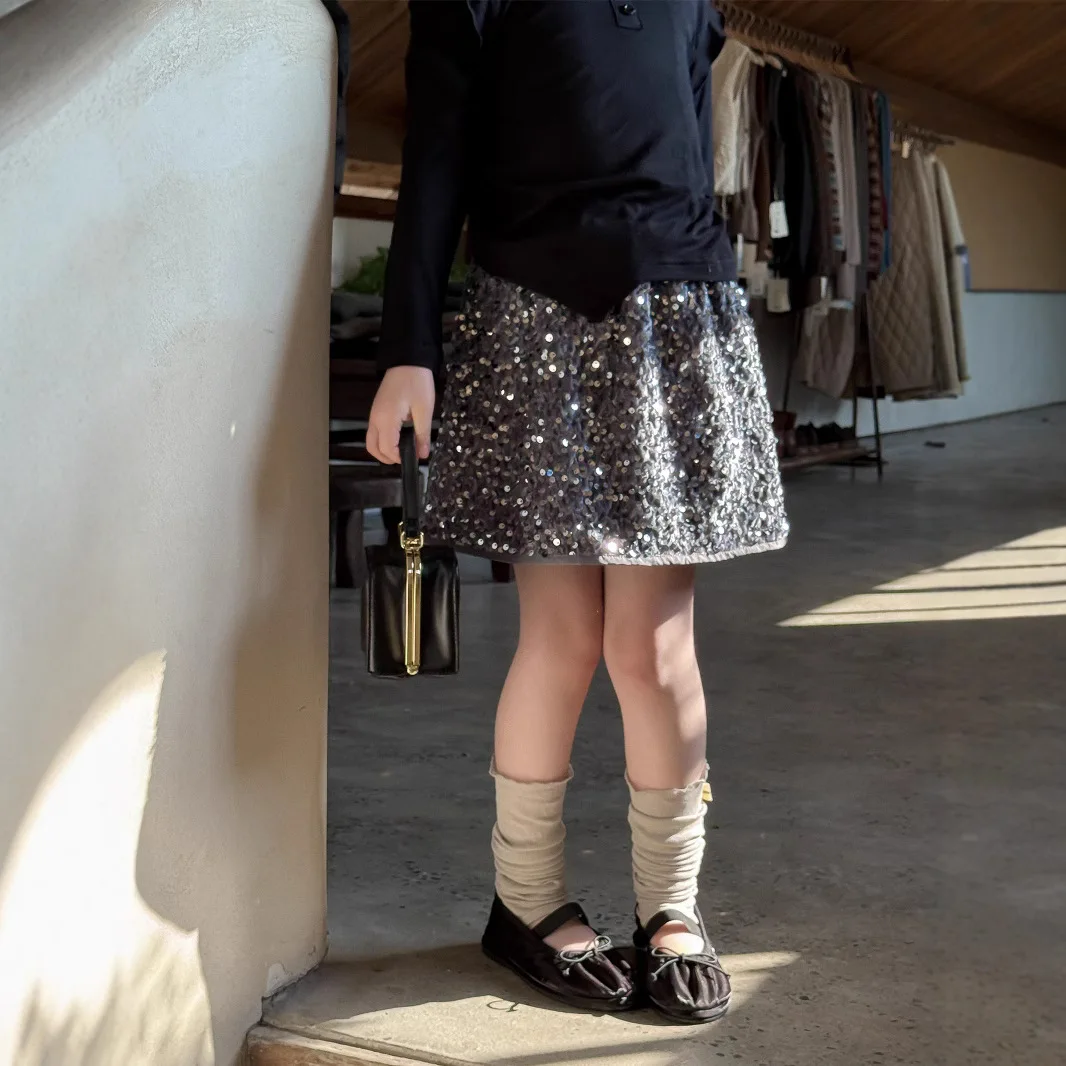 

2024 Spring and Autumn New Children's Skirt Girls Fashion Sequin Skirt Medium Children's Baby Black A-word Princess Skirt