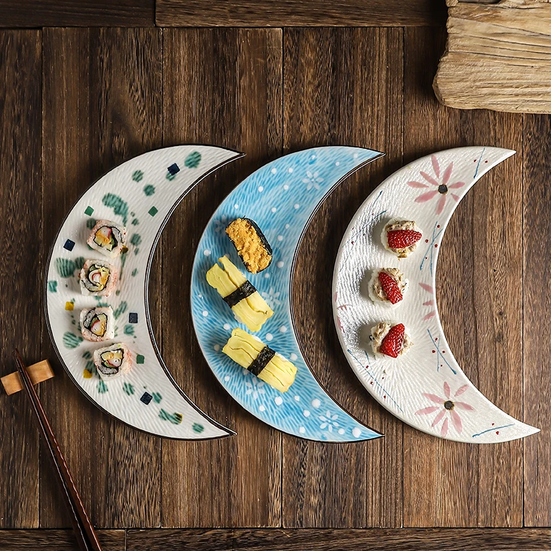 

1PC Ceramic Japanese sushi plate with moon shaped design, Japanese sashimi tableware for home use, single plate commercial use