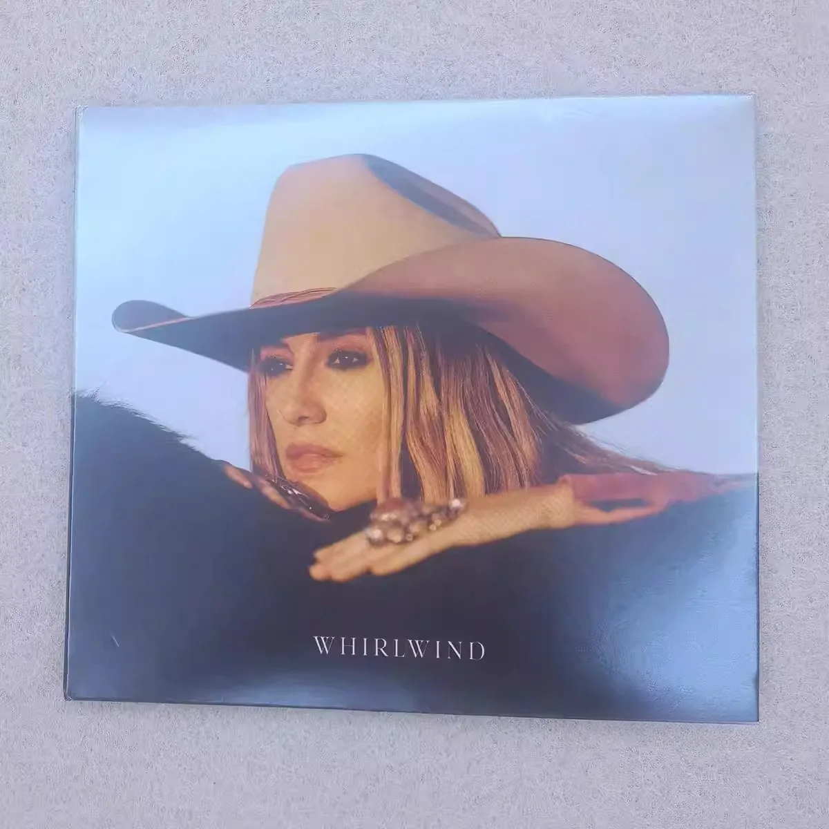 

Lainey Wilson Whirlwind – Traditional Country & Contemporary Country Studio Album with Cowgirl Visuals for Devoted Fans