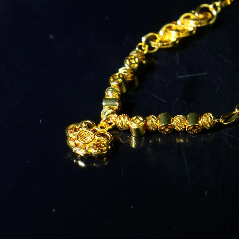 

Exquisite and Fashionable Versatile Bracelets, Suitable for Daily Wear and Accessories