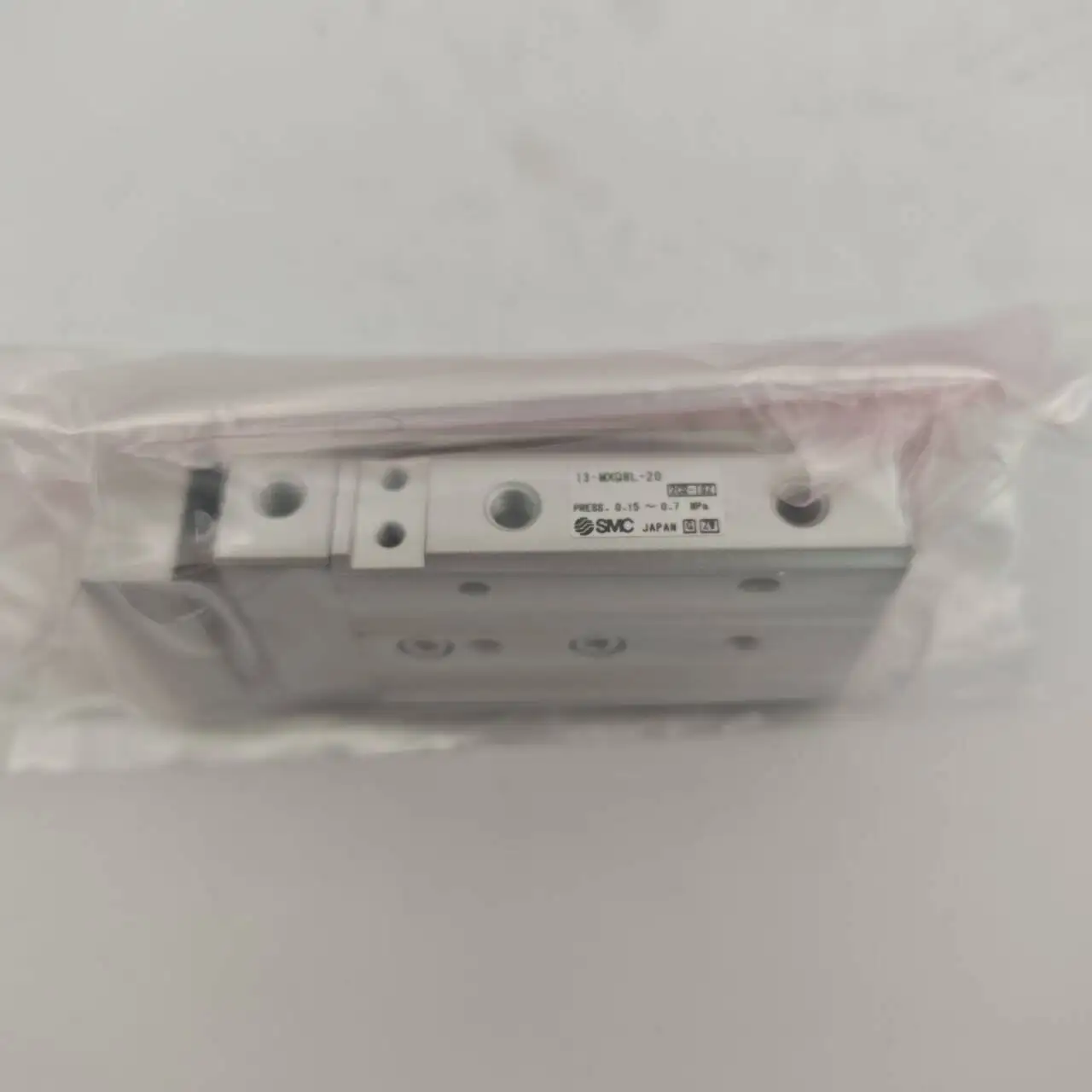 الأصلي حقيقية SMC هوائي الشريحة اسطوانة MXQ6L-20CS-X17 MXQ8L-10C-X16 MXQ8L-10C اسطوانة الشريحة