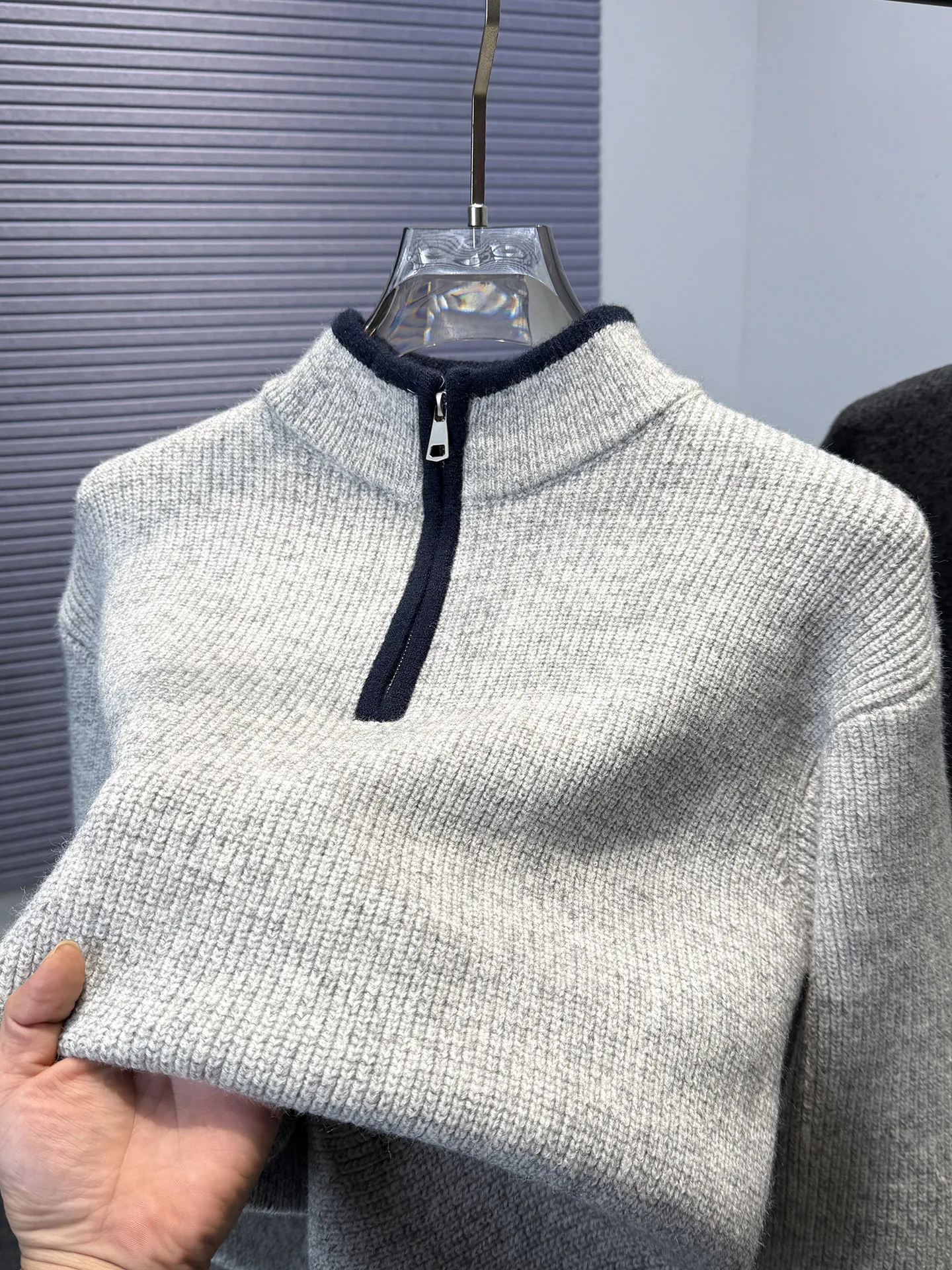 

Korean Sle Thiened f High Collar Zipper Loose Men's Knitted Sweater Winter Ciwalk Long Sve Crew Ne Top