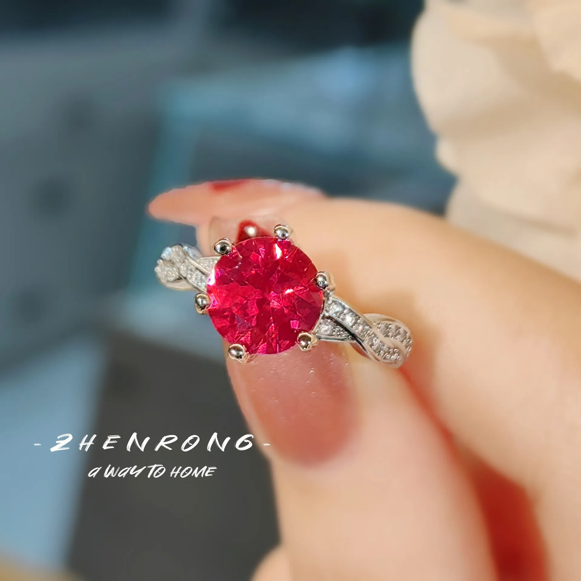 S925 Sterling Silber Ring 2 Karat Roter Korund Modischer Leichter Luxus Einfacher Vielseitiger Ring für Damen Dating Party Geschenk – Detail 5