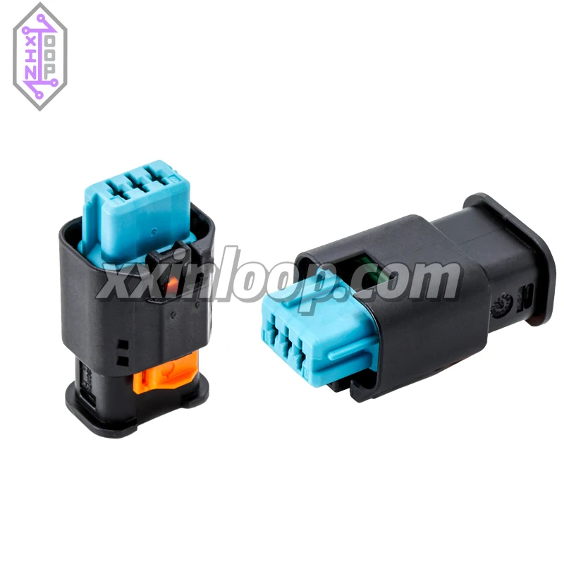 

1801178-2 Automotive Connector Housing 3 Position 3 33 mm Pitch Sealable Wire to Wire Female Terminal Housing Blue Rated