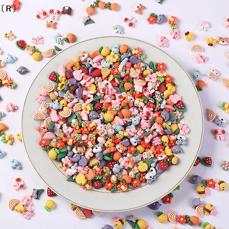 、1Rṁ50Pcs Mignon Dessin Animé Résine Gemmes 3D Charmes pour Nail Art Acrylique Ongles Manucure Décor Bouteille D'eau Tasse Cheveux Accessoires BRICOLAGE