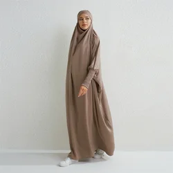 Abaya musulmano con cappuccio manica Smocking abito da preghiera di un pezzo donna Jilbab abbigliamento islamico Ramadan Dubai Robe turco