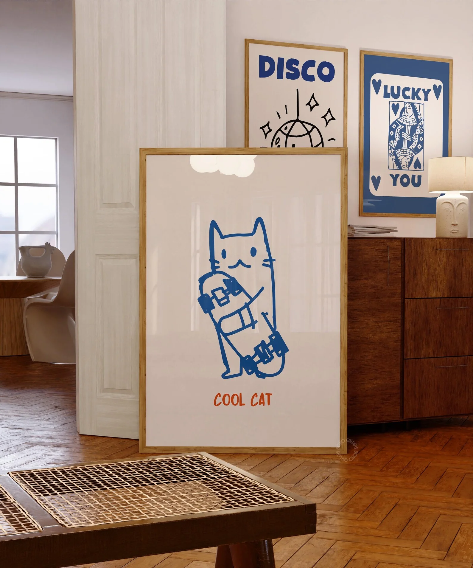 لوحة فنية جدارية للقطط، ملصق قطة مضحك على شكل لوح تزلج، فن جداري رقمي، هدايا لمحبي القطط، لوحة جدارية غير تقليدية، توضيحية لطيفة للقطط، حفر رائع