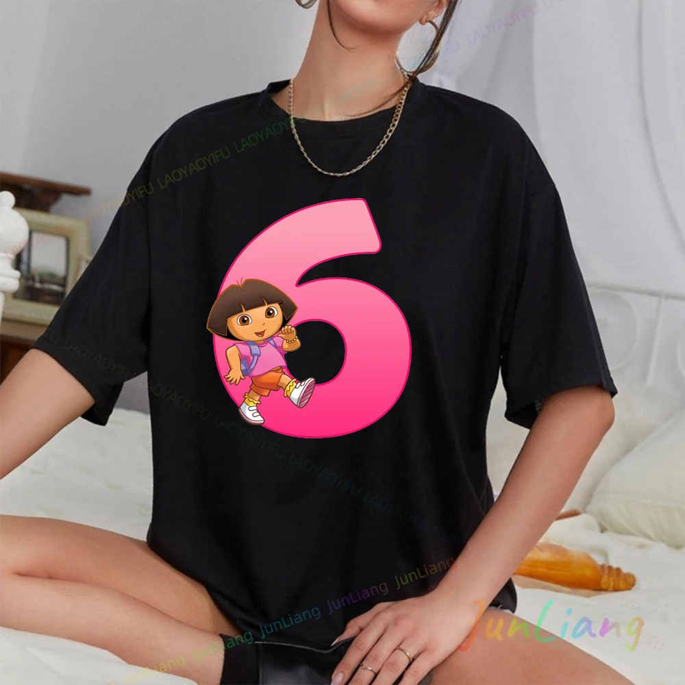 مضحك دورا المستكشف للجنسين بلايز رجل الملابس تي شيرت الجرافيك Y2k أفضل الرجال النساء عدد حفلة عيد ميلاد 100% القطن 90s قميص #4