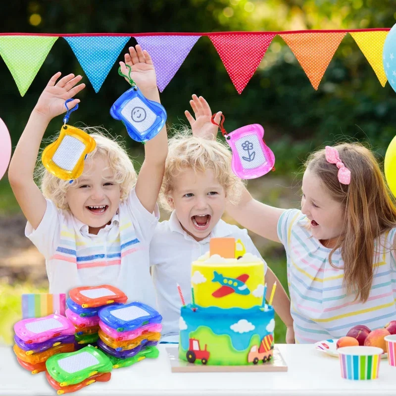 Brinquedos educativos mini prancheta magnética montessori brinquedos de desenho apagável almofada de escrita chaveiro crianças festa de aniversário presente