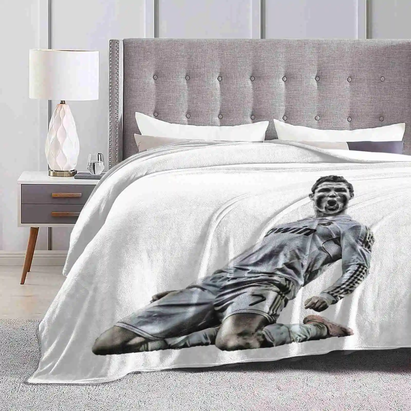 Latest Super Soft Warm Light Thin Blanket Calma Sport Soccer Hala Madrid Football Cristiano