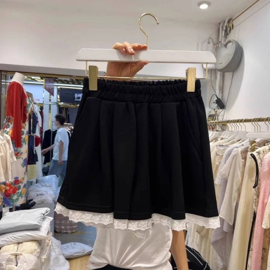 Pantalones cortos de pierna ancha de encaje Retro francés para mujer, edición coreana de verano, ropa de abrigo holgada de cintura alta, pantalones deportivos informales para dormir a la moda