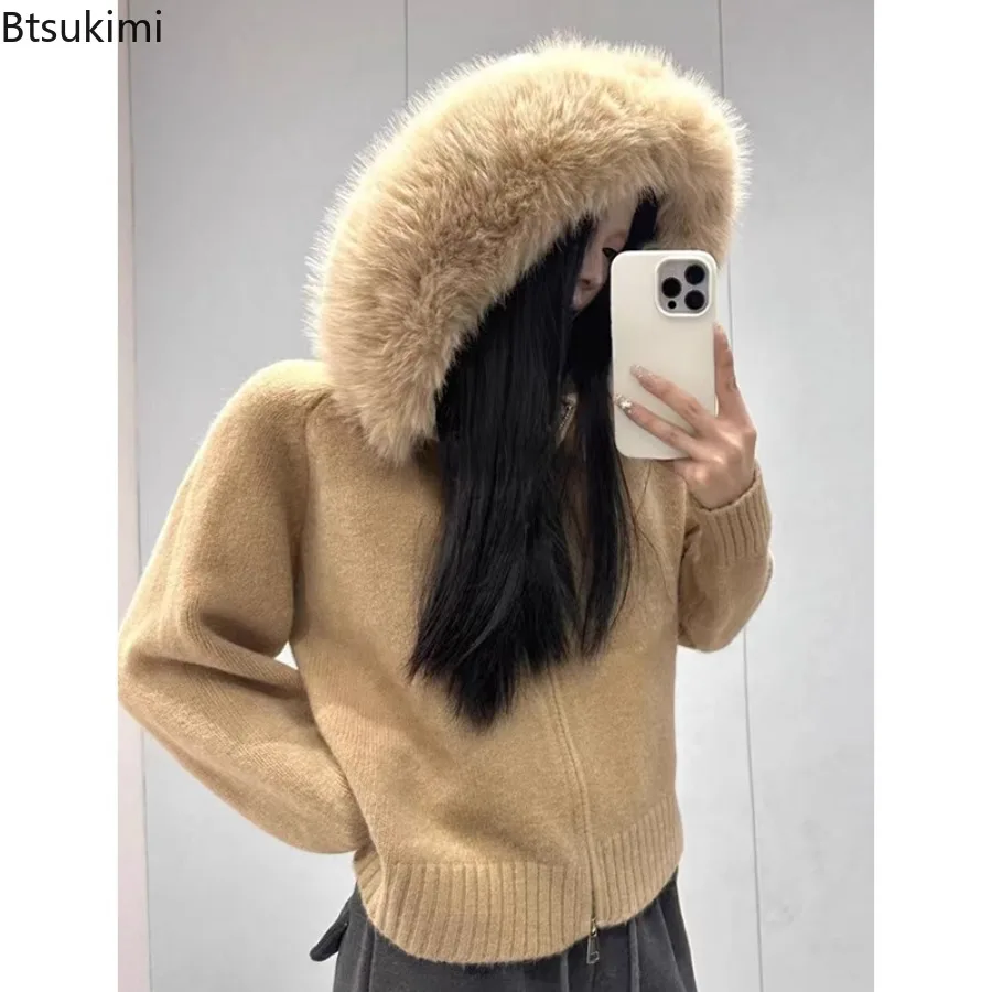 

2025 женский ретро осенне-зимний новый вязаный кардиган, свободный и повседневный свитер с капюшоном и длинными рукавами, пальто с меховым воротником для женщин