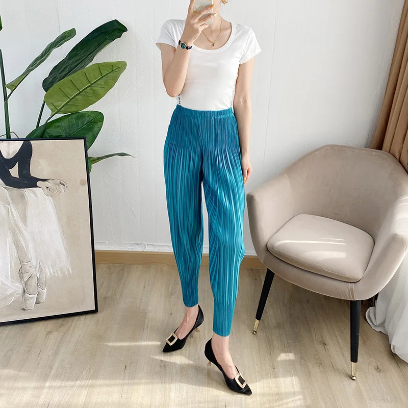 

Pants For Women 45-75kg 2020 New Elastic Loose Casual Miyake Pleated Harem Trousers Thin Lantern Pants Ankle Length