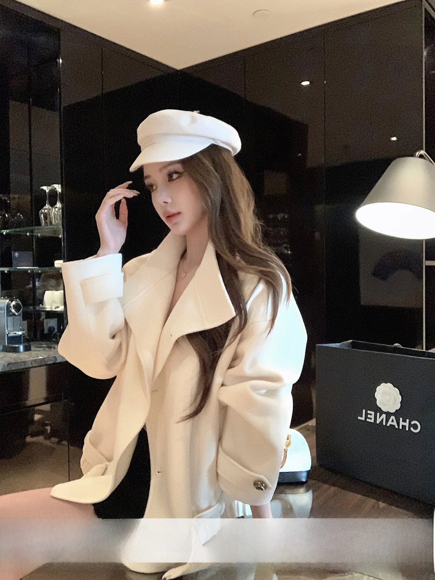 

Ele White Double-Faced Woolen Coat for Women Loose Fit Turn-down Collar Spring New Sle by Qiu Rouyao