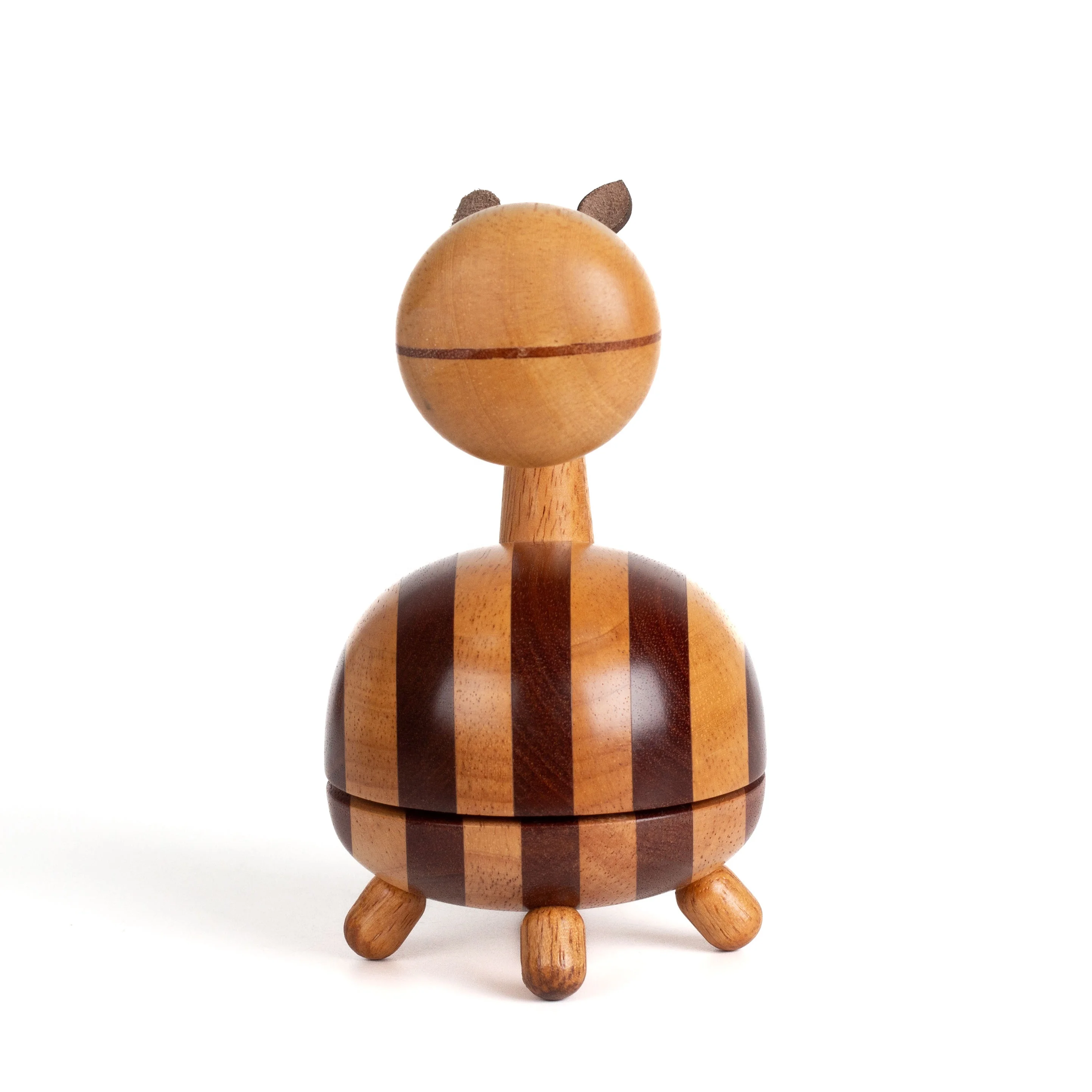 

Cute Wooden Animal Music Box Artificial Crafts for Birthday Gift Indoor Decoration Decorative Ornament Music Box