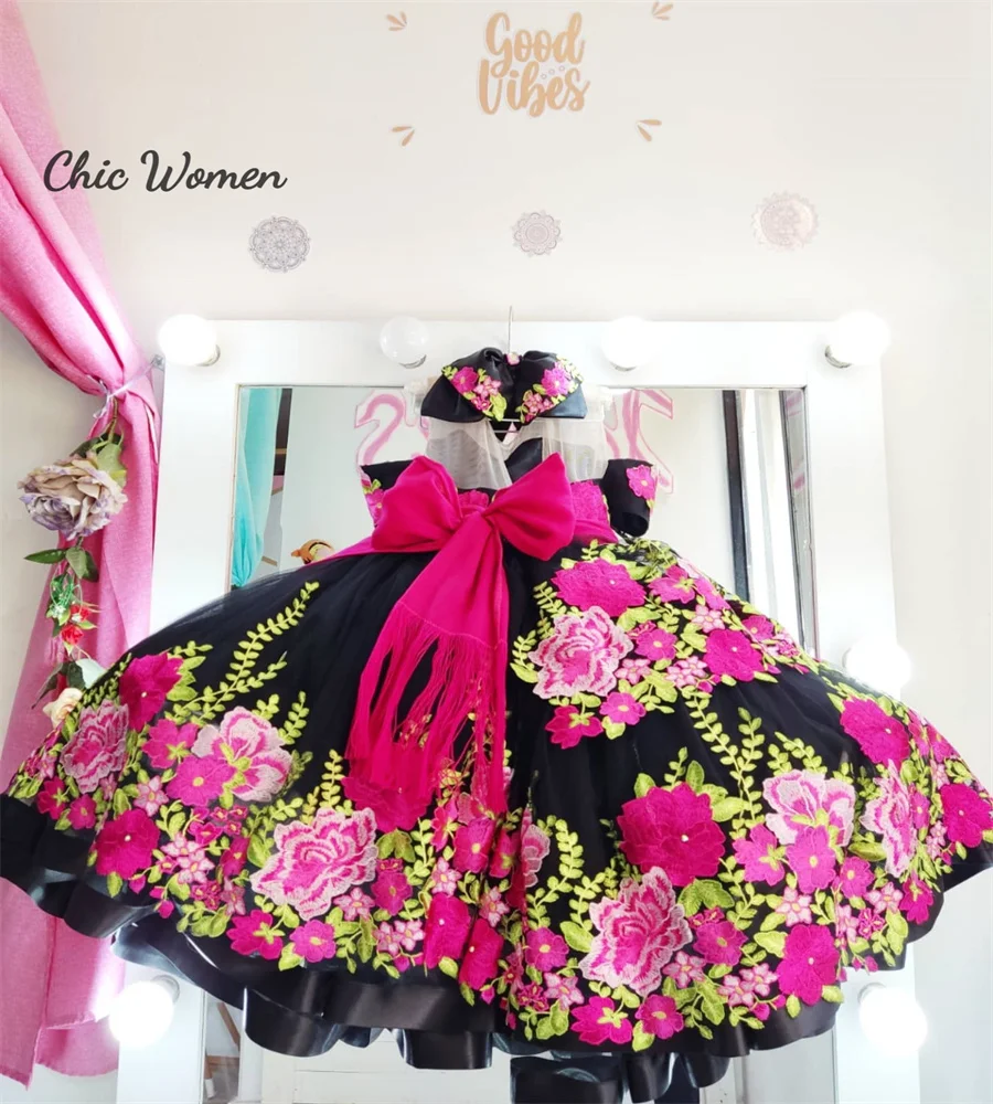 Beautiful Black Flower Girls Dress For Wedding Appliques Tutu Kids Pageant Party Gowns Elegant Baby Birthday Dress Customized