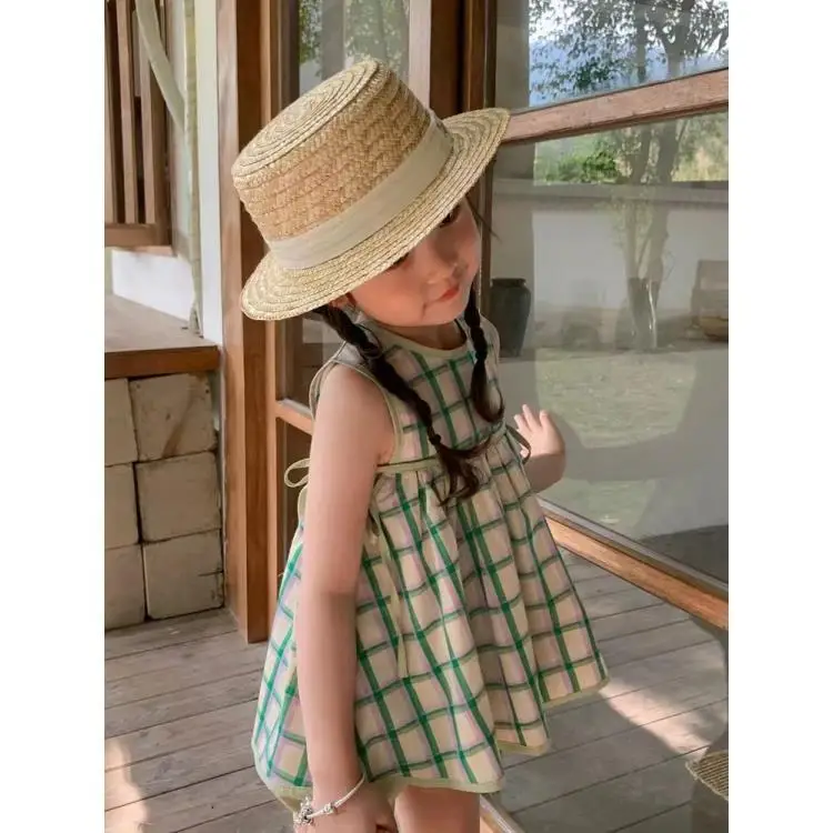 Girl\'s checkered suit summer outfit new children\'s summer checkered skirt shorts fresh two-piece set