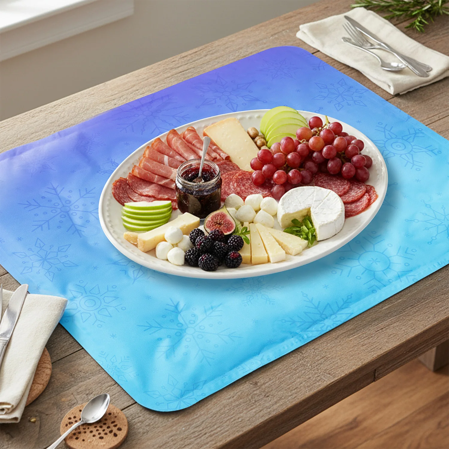 

2Pcs Reusable Freezable Ice Mat for Camping Party Food refrigeration Reusable Food Cooling Pads Buffet/Party Freshness Trays