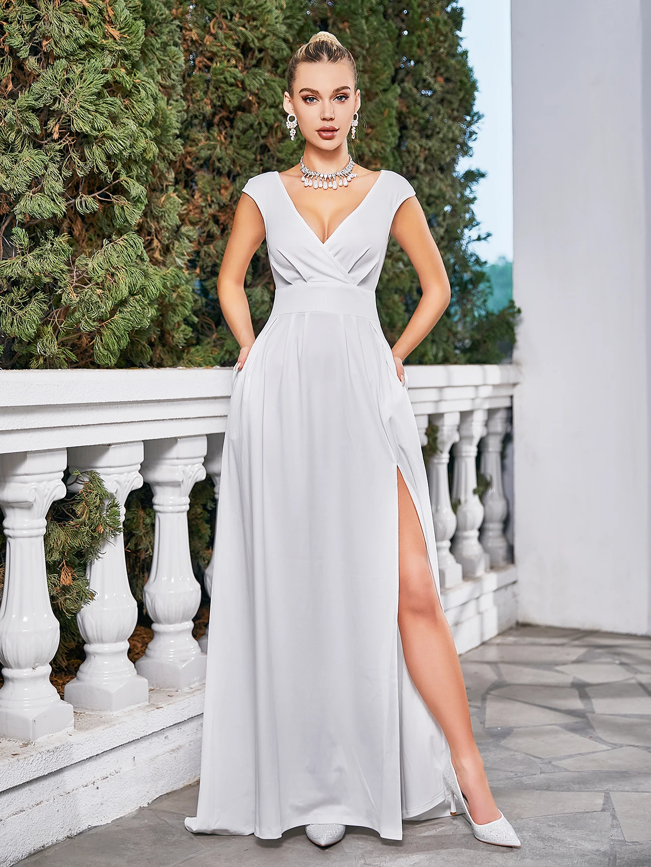 Abito da sposa abbottonato in chiffon da donna abito da sposa lungo a-line con spacco abito da principessa abito da sposa bohémien senza maniche