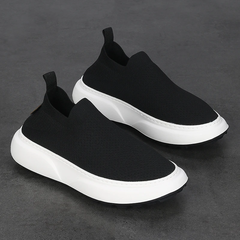 Korean Version of Casual Thick Sole Breathable Mesh Cloth Shoes Fashion Low-top Black Simple Comfortable Men\'s Casual Shoes