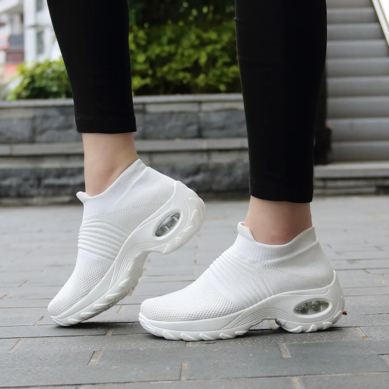 2023 New hot sale Fashion Women Sneakers Running Sock Shoes Outdoor Sports Shoes Casual Shoes Breathable Walking Shoes Plus Size