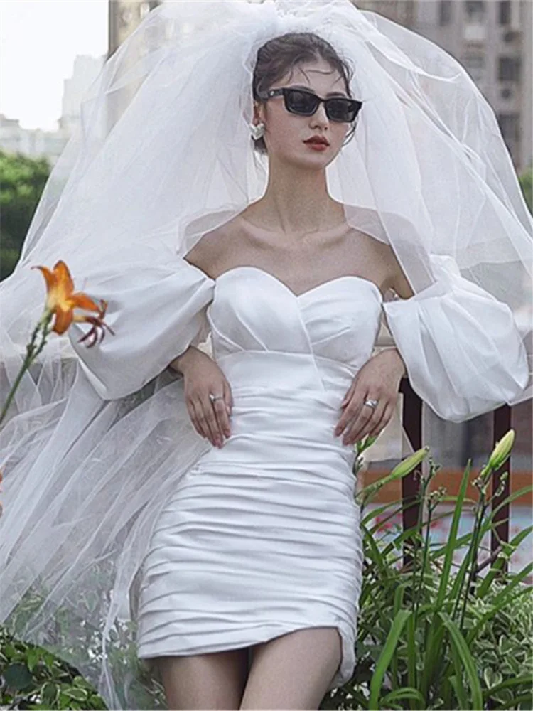 Vestido de novia con luz blanca temática, novedad de 2024, top de tubo con manga de burbuja grande, vestido Mori personalizado para fotografía de viaje a la moda