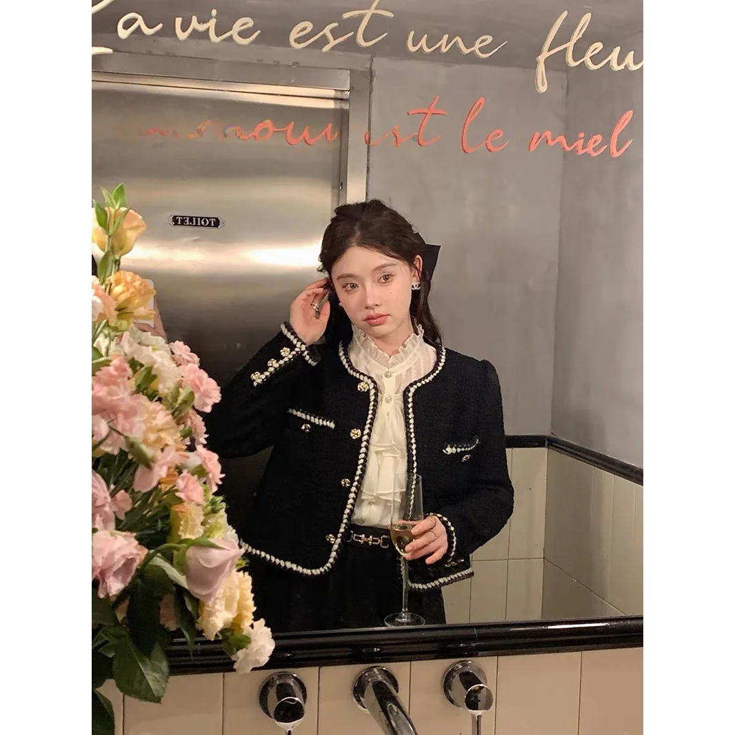 Elegant Black Short Outerwear Women's Spring Autumn Versatile Top Breathable Standard Fit Composite Fabric  V-Neck Butt...