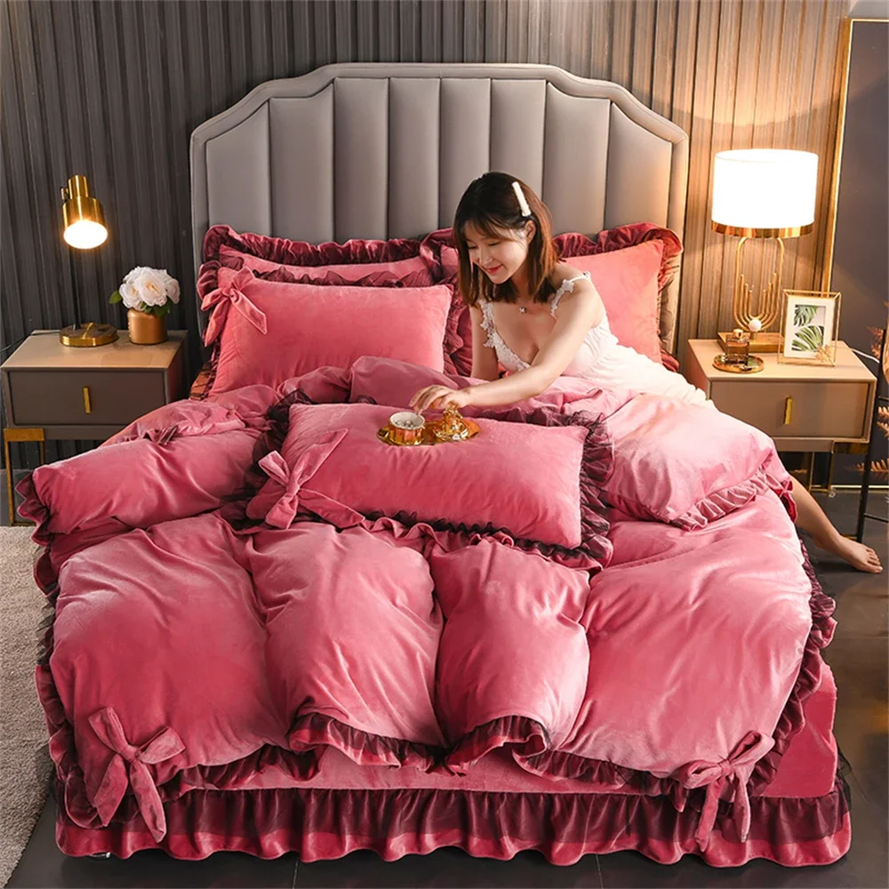 Crystal Velvet Bedding Sets Milk Velvet Ruffle Edge Four Piece Set Thicken Quilt Cover King Bed Linen Pillowcase Bedroom Decor