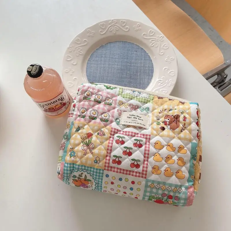 Korean Floral Makeup Bag Multifunctional Quilted Cosmetic Pouch Large Capacity Travel Toiletry Bags Female Zipper Beauty Case