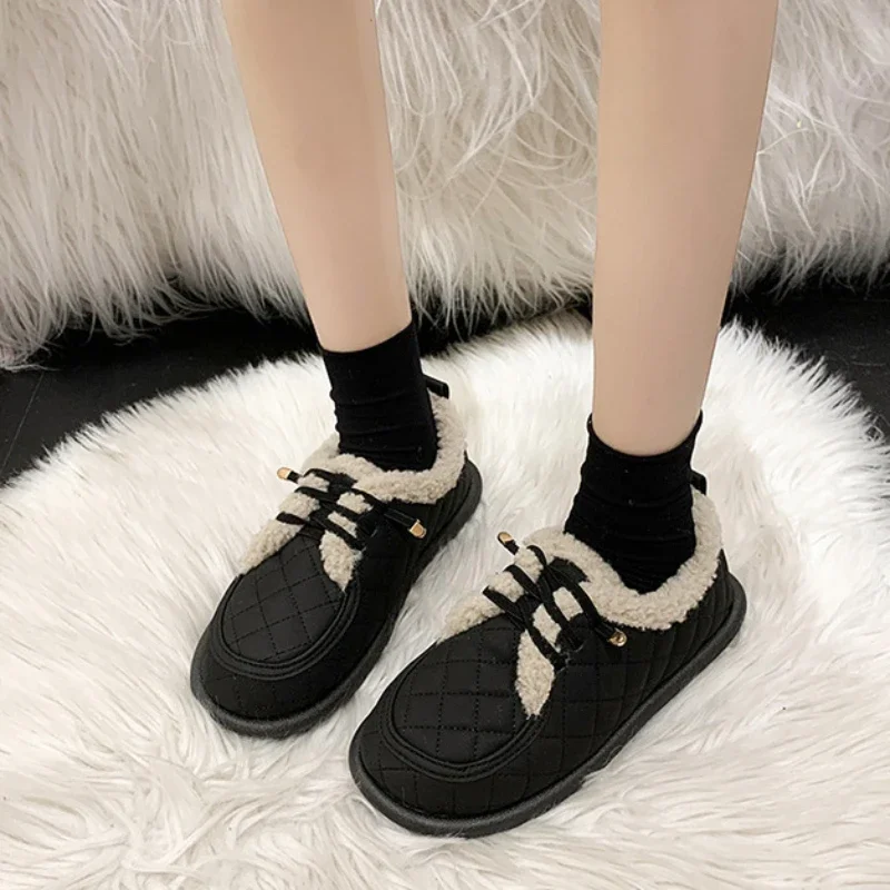 Winter Slip-on Fur Boots Warm Womens Snow Boots Round Toe Womens Flat Shoes Leather Womens Cotton Shoes New Shallow Mouth Botas