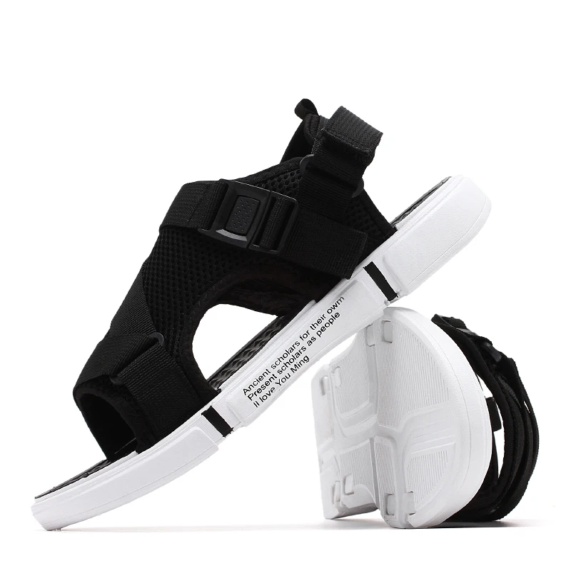 New Summer Non-Slip Beach Shoes for Men and Women, Personalized Outdoor Wear Dual-Use Slippers