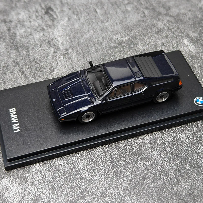 New Almost Real 1/64 Car Model BMW M1/3.0 CLS Cars Model Alloy Simulation Car Model Diecast Custom Ornament Toy Birthday Gift