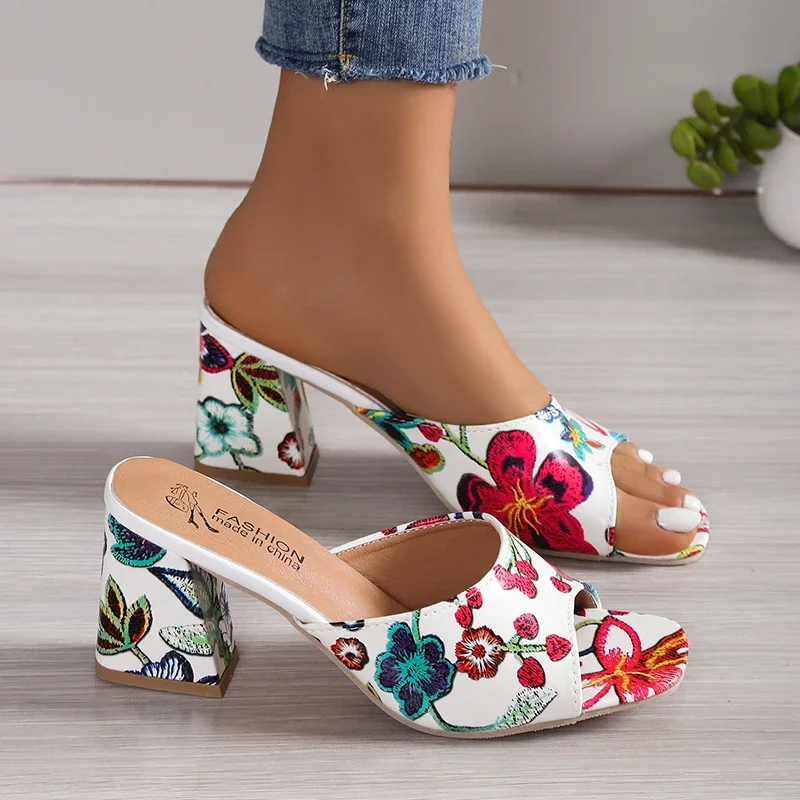 Summer 2024 New High-heeled One-line Fish Mouth Sandals Fashion Casual Wear Women Sandals  Slippers  Designer Sandals