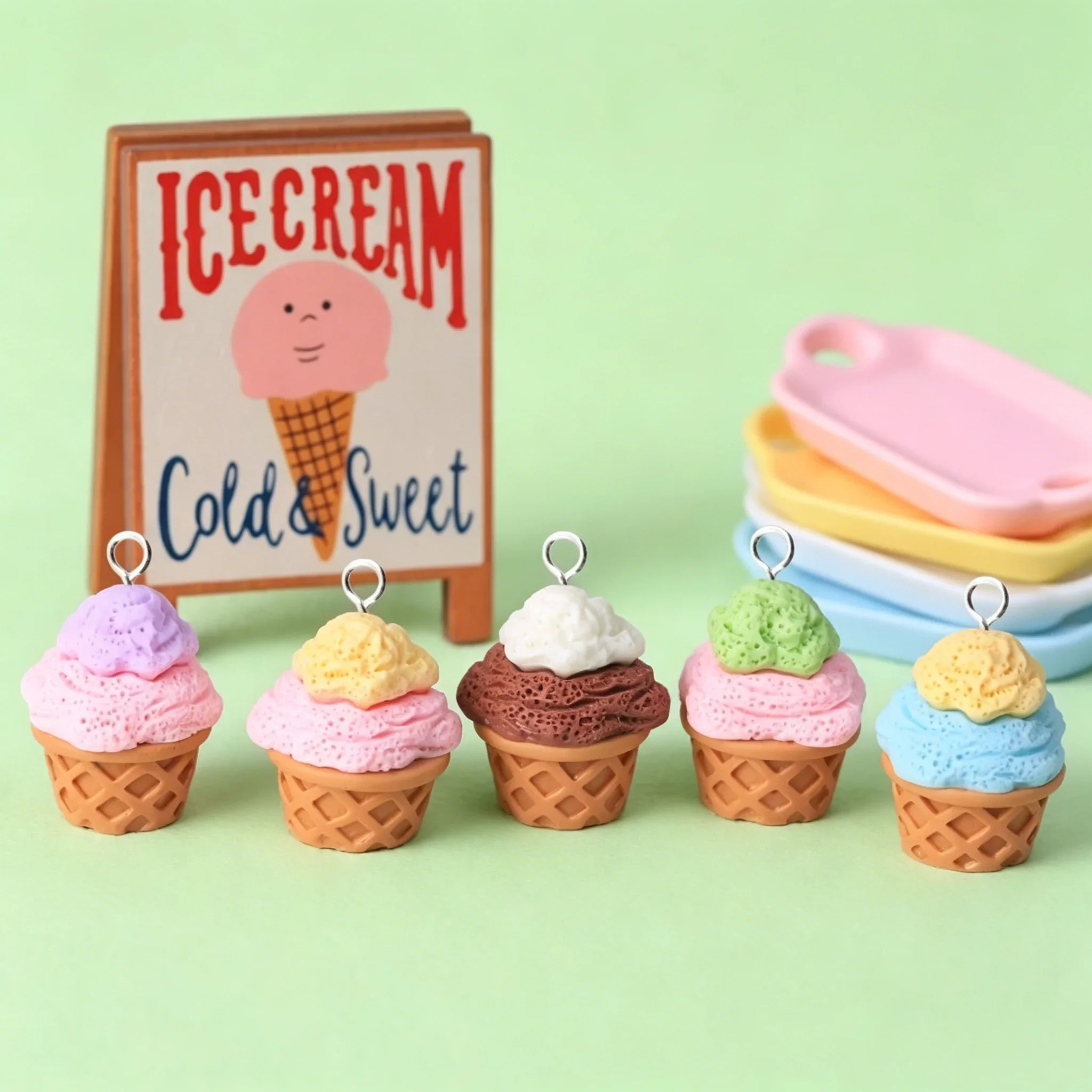 Breloques en résine en forme de cornet de crème glacée 3D, 10 pièces, pendentifs de dessert Kawaii pour bricolage, porte-clés, fournitures de fabrication de bijoux