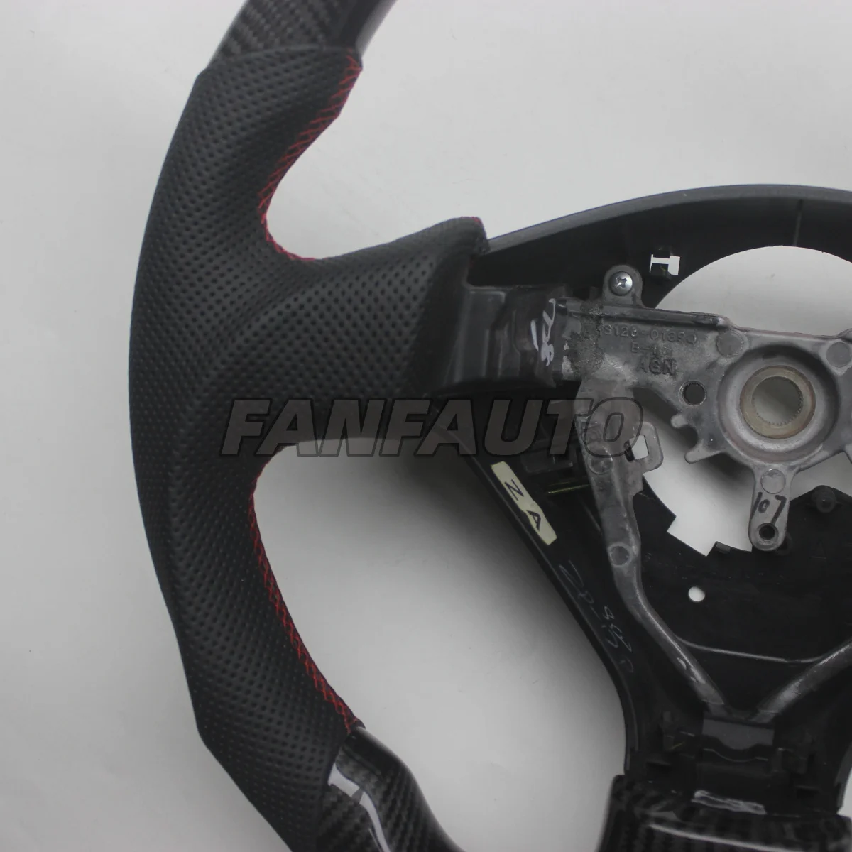 Custom for Subaru Legacy 2005 2006 Impreza WRX Replacement D Shape Real Carbon Fiber Steering Wheel with Leather