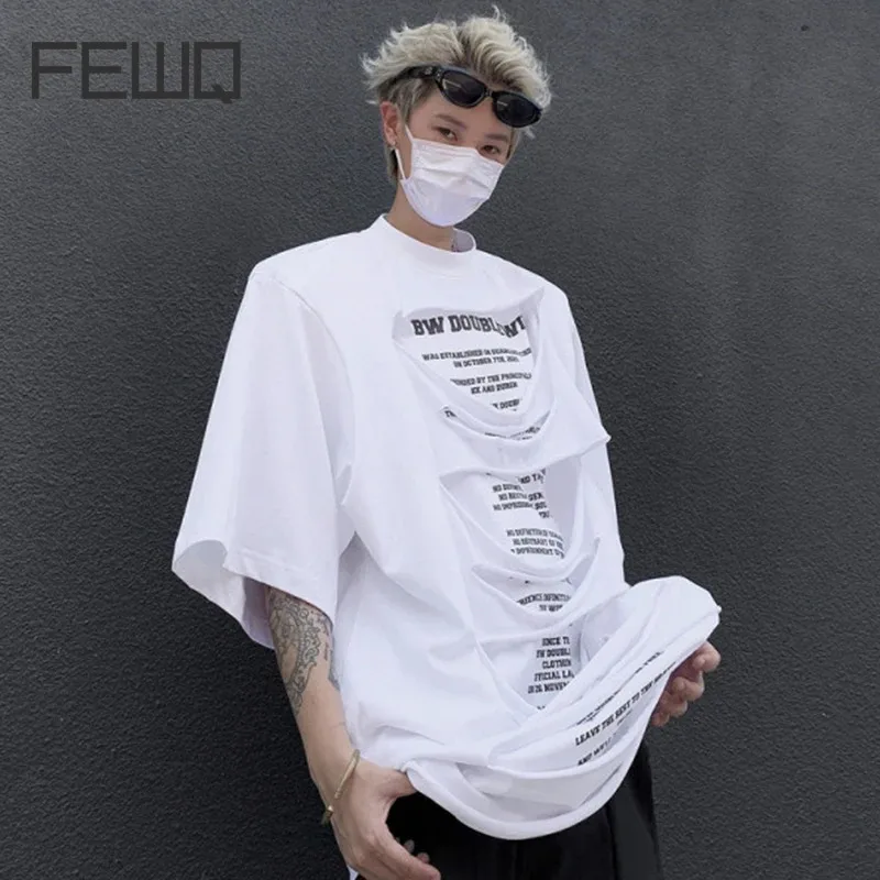 

Мужская футболка с коротким рукавом, круглым вырезом и надписью