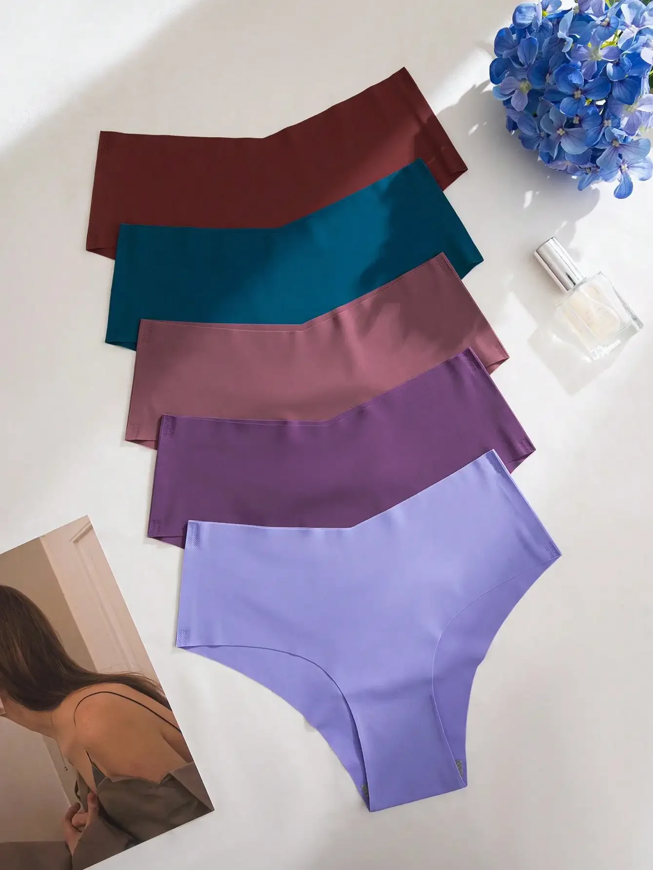 

5pcs/Pack Women's Seamless Minimalist Casual Panties