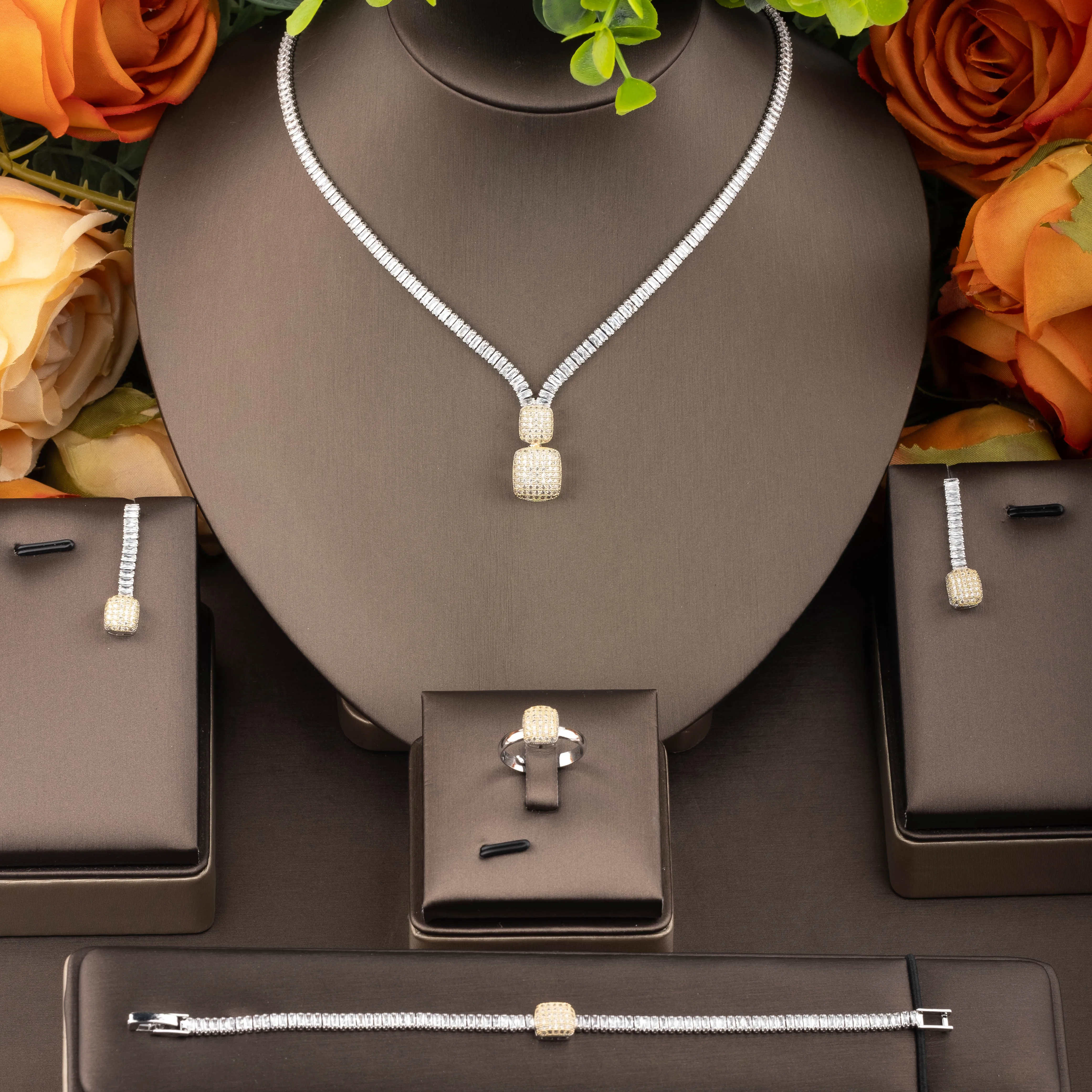 

1 Set of Simple Style Jewelry Set with Sparkling Cubic Zirconia in Rectangular Design, Suitable for Women to Wear at Weddings and Banquets, Dual-Color Electroplating Process