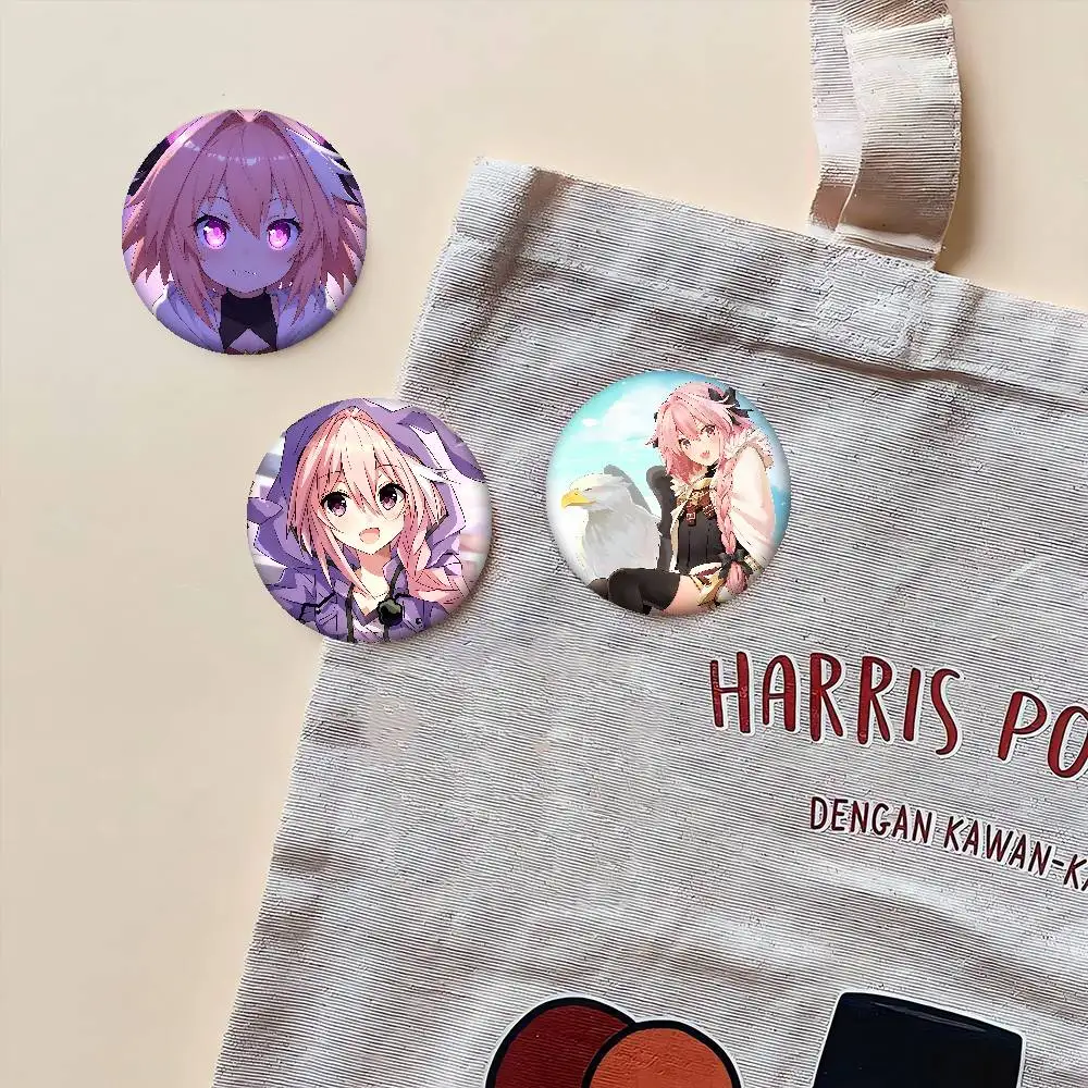أنيمي مصير أبوكريفا Astolfo أنيمي زر دبوس اليدوية بروش للملابس الكرتون شارة ظهره الديكور مجوهرات اكسسوارات