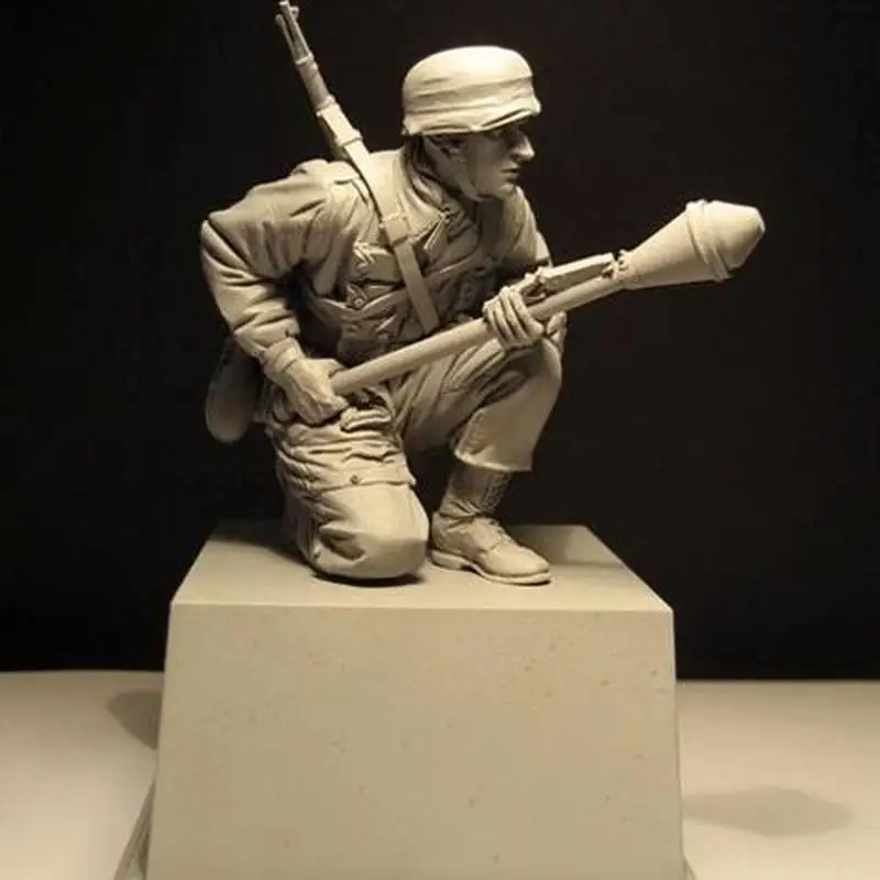 

1/16 Resin Character Soldier Model Normandy War Rocket Launcher Soldier Gk White Model Handmade Unassembled And Unpainted Kit