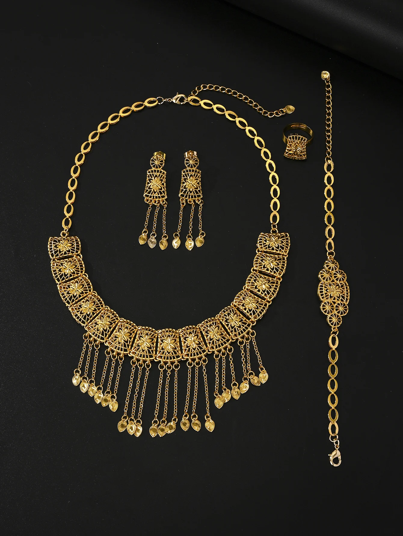 Fashionable Women\'s Jewelry Set Tassel Necklace Earrings Party Ring Bracelet Accessories Moroccan Jewelry Birthday Gift