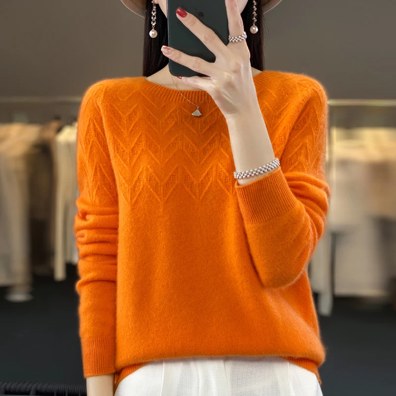 Autumn and winter new sweater ladies high-end first-line ready-to-wear Merino wool round neck solid color warm sweater