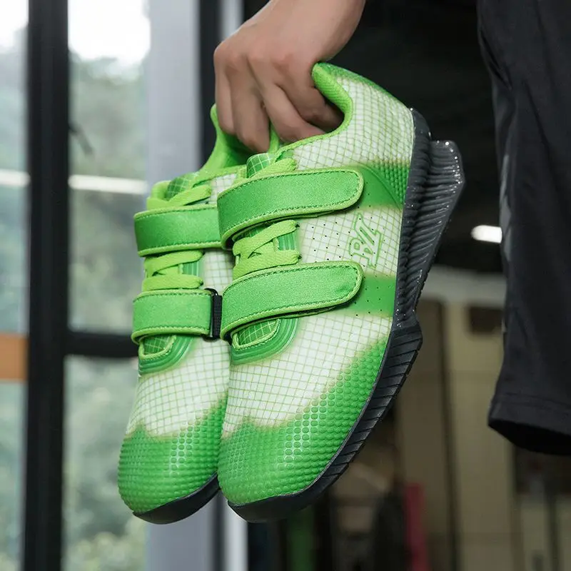 Four seasons hot sale lightweight high quality weightlifting shoes breathable deep squat training shoes hard pulling shoes very