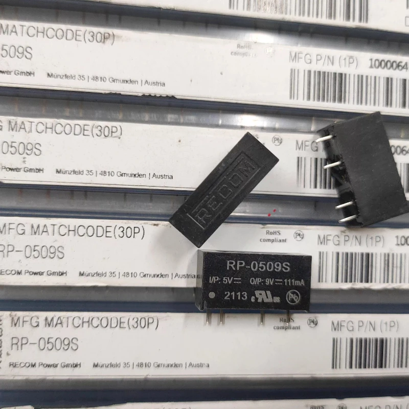 2 PZ/LOTTO RP-0509S 9 V 1 W 111 mA 4.5 V-5.5 V Recom Modulo di Isolamento Convertitore DC di Alimentazione