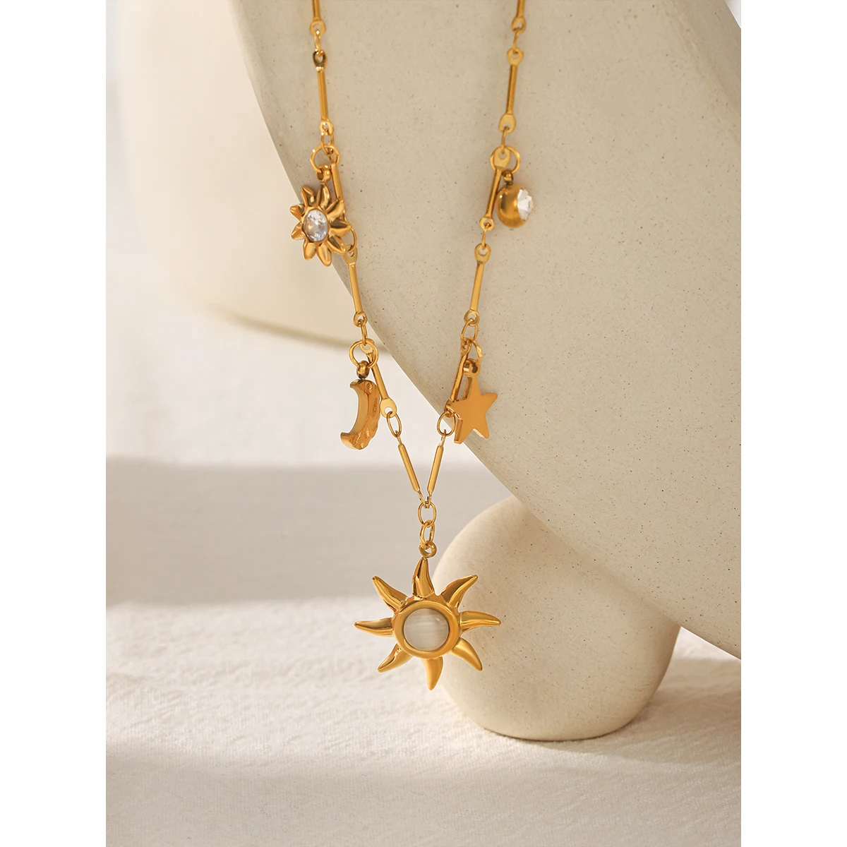 

Gold Plated Stainless Steel Opal Sun Pendant Necklace Moon Star CZ Charms Waterproof Jewelry For Women Daily Wear Party Gift