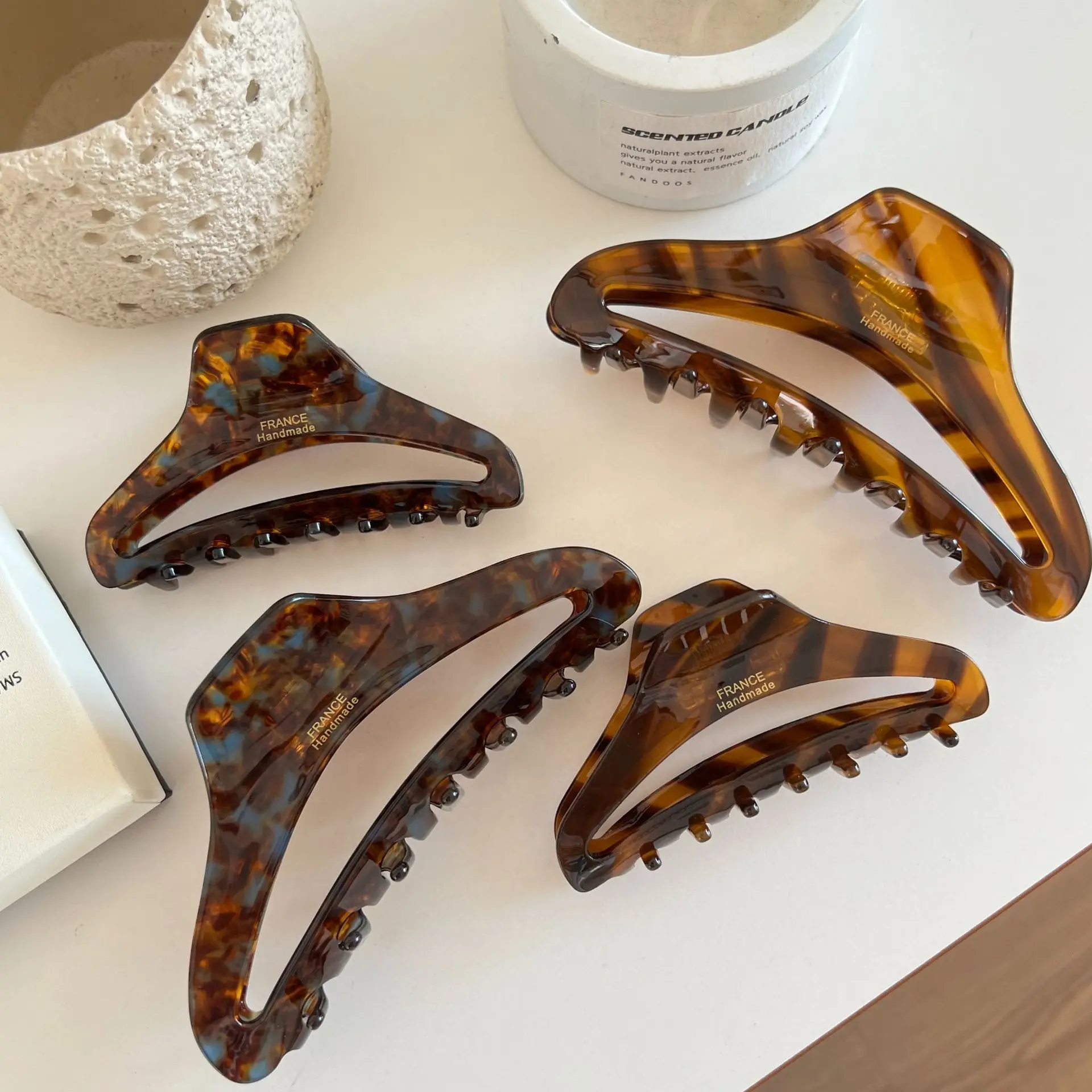 

2025 NEW French Retro Coffee Series Hair Claw Large Acetate Claw Clips Autumn Crab Hair Clips for Women Girls Hair Accessories