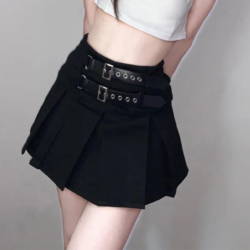 Punk Black Pleated Skirts Women Belted Sext Hot Girls Mini Skirt European Fashion Streetwear Y2k High Waist Spring Autumn Grunge